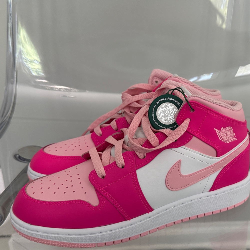 Nike Women's Pink and White Mid-Top Sneakers